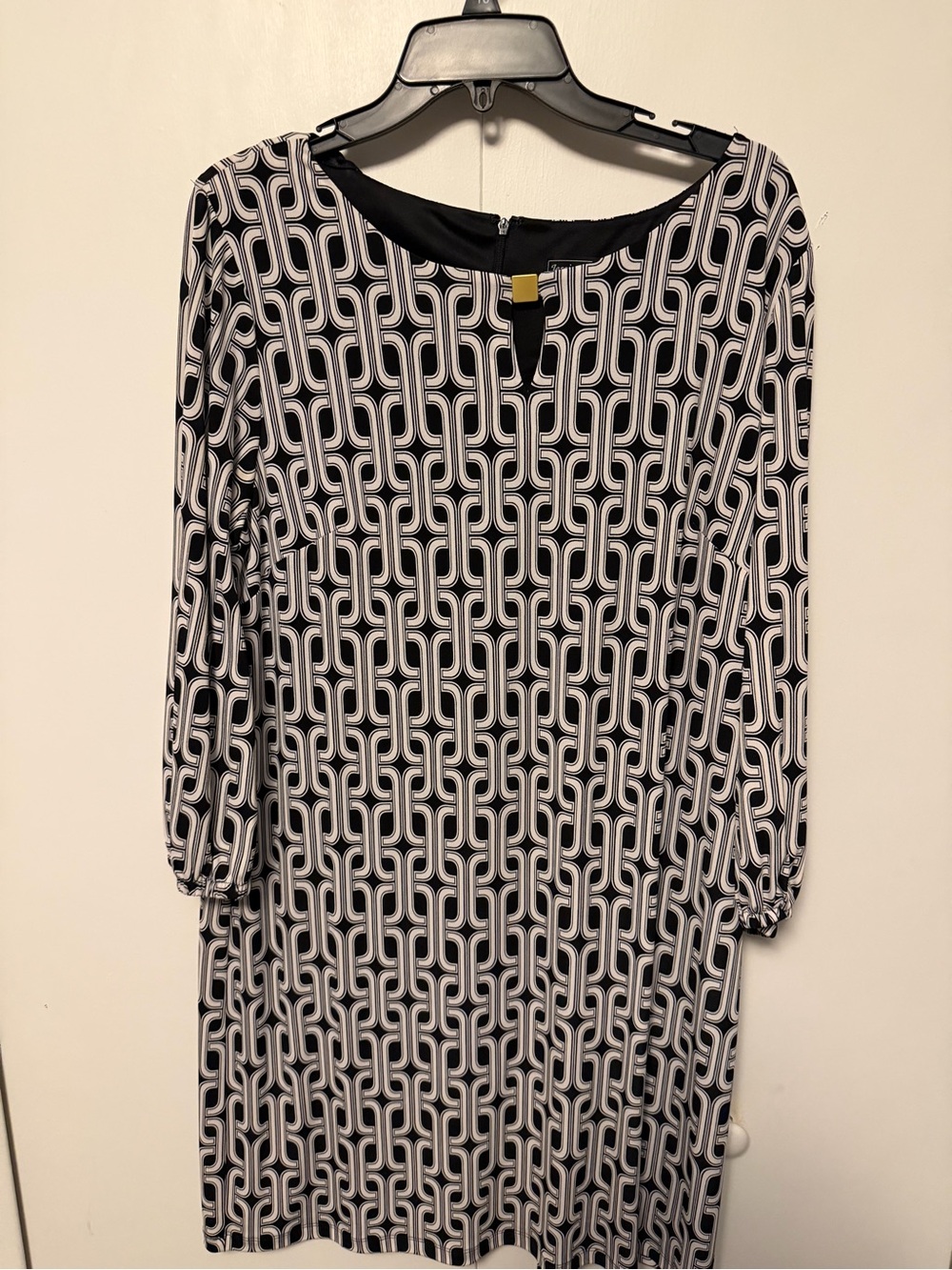 Jessica Howard Black & White Geometric Long Sleeve Shift Dress